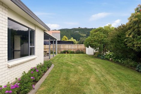 Photo of property in 9 Ashmore Place, Fairy Springs, Rotorua, 3015