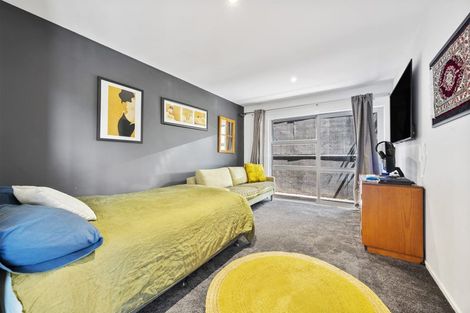 Photo of property in 30b Kaihuia Street, Northland, Wellington, 6012