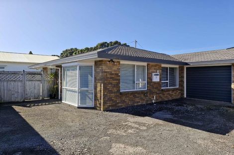 Photo of property in 3/39 Sackville Street, Fitzroy, New Plymouth, 4312