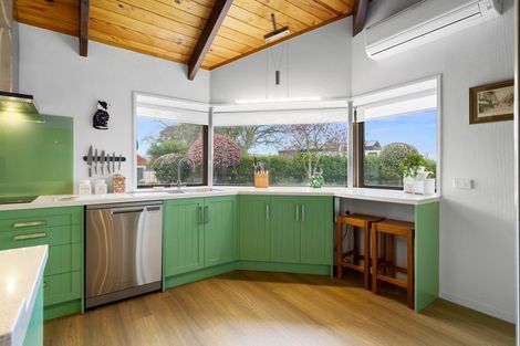 Photo of property in 347 Racecourse Road, Cambridge, 3493