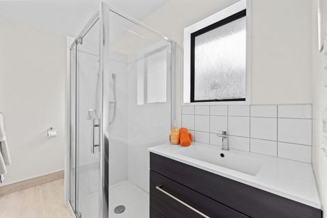 Photo of property in 6 Cullahill Street, Harewood, Christchurch, 8051