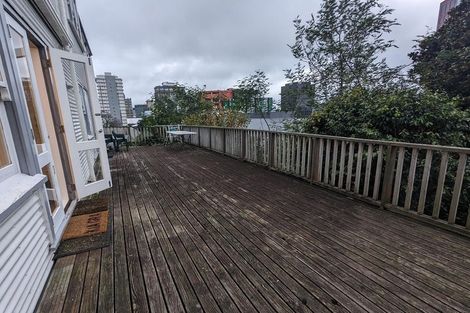 Photo of property in 221a The Terrace, Wellington Central, Wellington, 6011