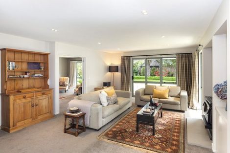 Photo of property in 23 Glenharrow Avenue, Avonhead, Christchurch, 8042