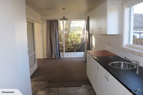 Photo of property in 11 Trist Place, Edgeware, Christchurch, 8013