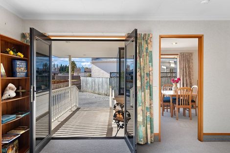 Photo of property in 220 Gordon Road, Mosgiel, 9024