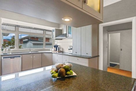 Photo of property in 184 Bath Street, Levin, 5510