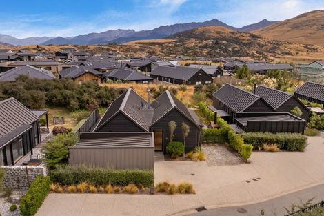 Photo of property in 15 Mckenzies Shute, Jacks Point, Queenstown, 9371