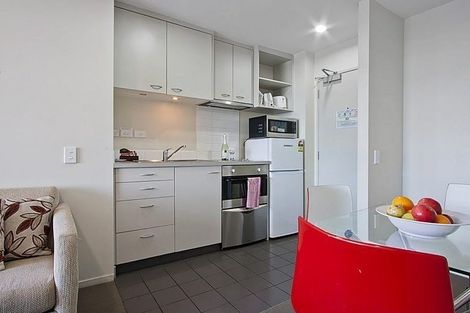 Photo of property in 202/17 Osterley Way, Manukau, Auckland, 2104