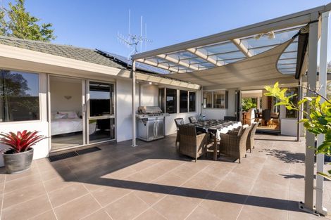 Photo of property in 16r Gunbar Drive, Welcome Bay, Tauranga, 3175