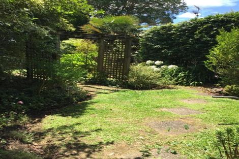 Photo of property in 3 Fayette Place, Te Atatu South, Auckland, 0610