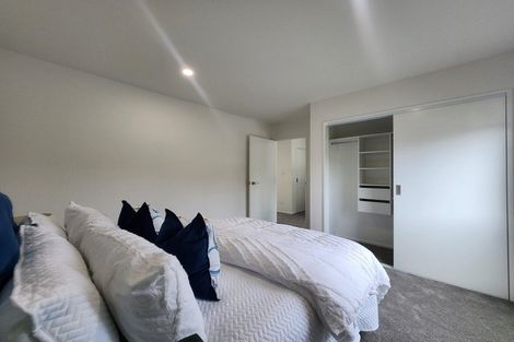 Photo of property in 15 Matterhorn Crescent, Northpark, Auckland, 2013