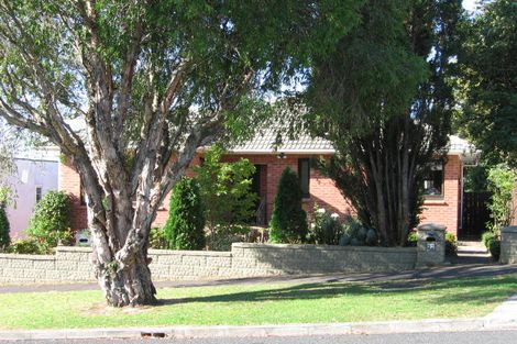 Photo of property in 22 Gardner Avenue, New Lynn, Auckland, 0600