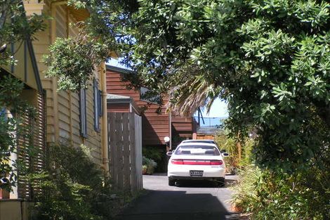 Photo of property in 1/6 Valley Road, Northcote, Auckland, 0626