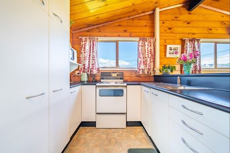Photo of property in 95f3- Martin Street, Wallaceville, Upper Hutt, 5018