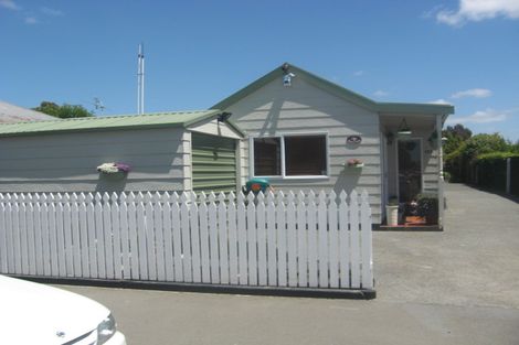 Photo of property in 13 Johnson Street, Sydenham, Christchurch, 8023