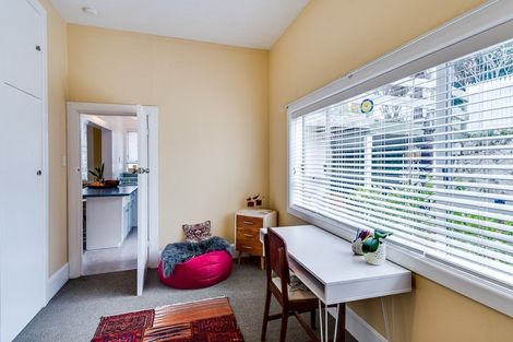 Photo of property in 22 Colenso Avenue, Hospital Hill, Napier, 4110