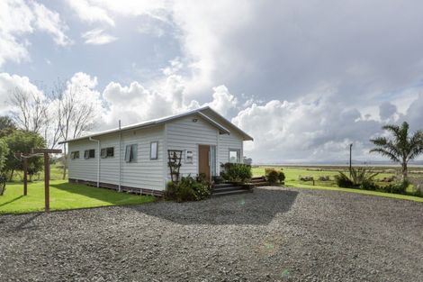 Photo of property in 3203 Pouto Road, Te Kopuru, 0391