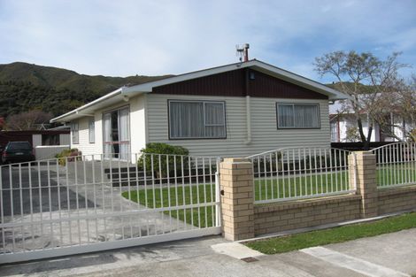 Photo of property in 150 Wise Street, Wainuiomata, Lower Hutt, 5014