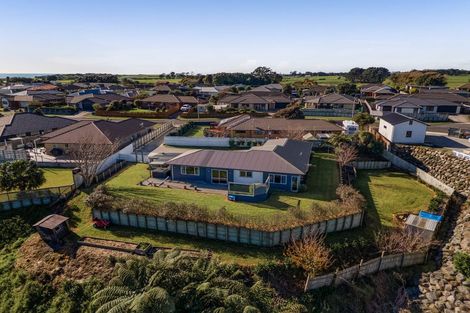 Photo of property in 28a Jules Crescent, Bell Block, New Plymouth, 4312