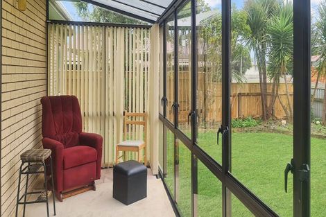 Photo of property in 2 Oaklea Avenue, Marton, 4710