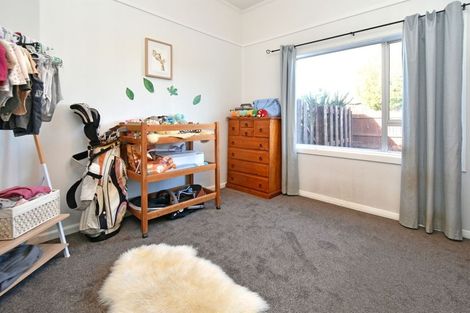 Photo of property in 7 Seymour Street, Hornby, Christchurch, 8042