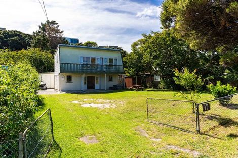 Photo of property in 17 Olsen Avenue, Mangawhai Heads, Mangawhai, 0505