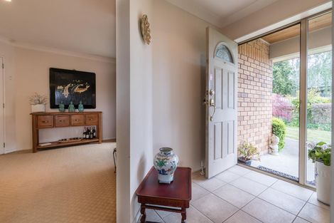 Photo of property in 108n Colwill Road, Massey, Auckland, 0614