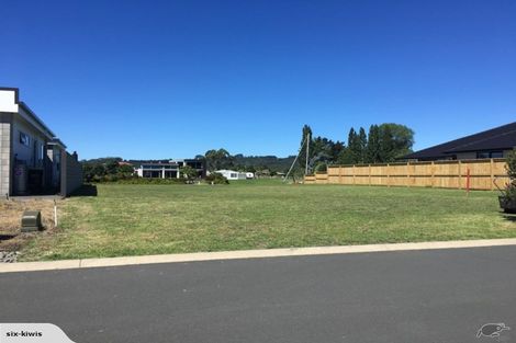 Photo of property in 6 Lady Jocelyn Place, Whitianga, 3510