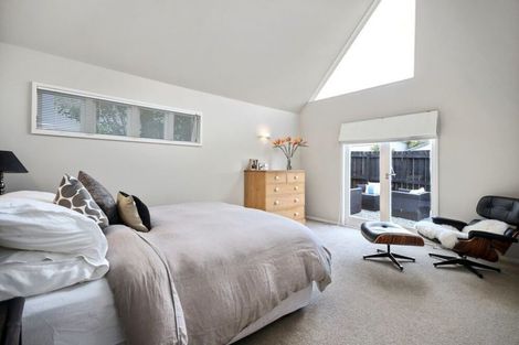 Photo of property in 68 Norwood Road, Bayswater, Auckland, 0622