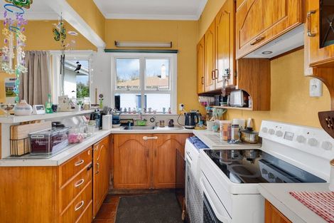 Photo of property in 5 Turuturu Road, Hawera, 4610