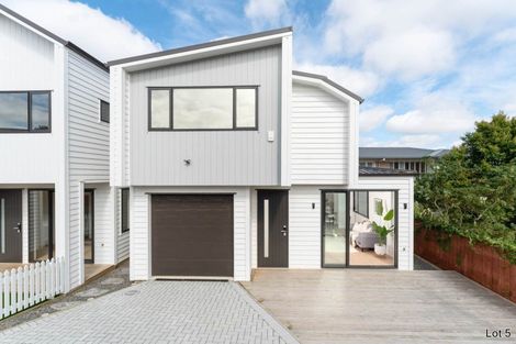 Photo of property in 41f Kowhai Road, Mairangi Bay, Auckland, 0630