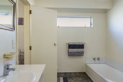 Photo of property in 2/50 Nuffield Avenue, Marewa, Napier, 4110