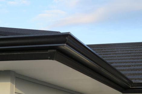 Photo of property in 2 Paapaka Way, Waiuku, 2123