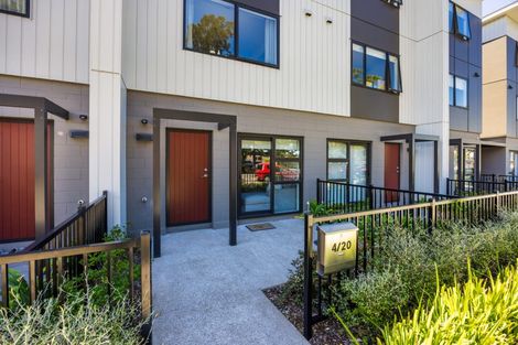 Photo of property in 4/20 Bader Drive, Mangere, Auckland, 2022