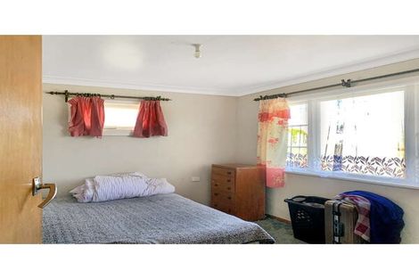 Photo of property in 17 Middlesex Street, Levin, 5510