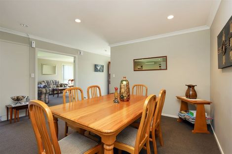 Photo of property in 18 Lowry Place, Frimley, Hastings, 4120