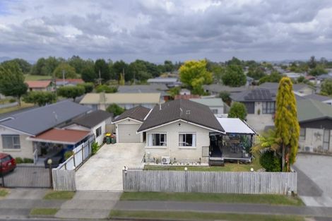 Photo of property in 1 Leslie Place, Deanwell, Hamilton, 3206