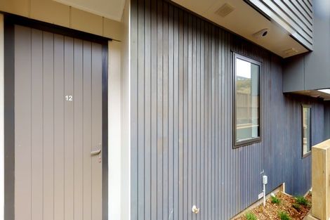 Photo of property in 12/62u Spenmoor Street, Newlands, Wellington, 6037