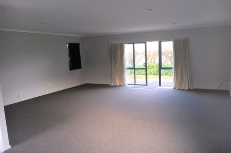 Photo of property in 171 Old Farm Road, Hamilton East, Hamilton, 3216