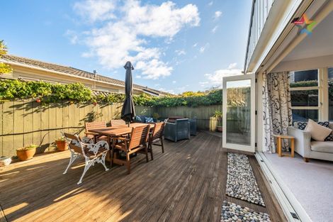 Photo of property in 27 Hinau Street, Woburn, Lower Hutt, 5010