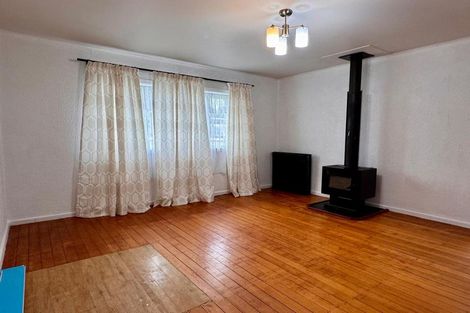 Photo of property in 1090 Paerata Road, Paerata, Drury, 2676