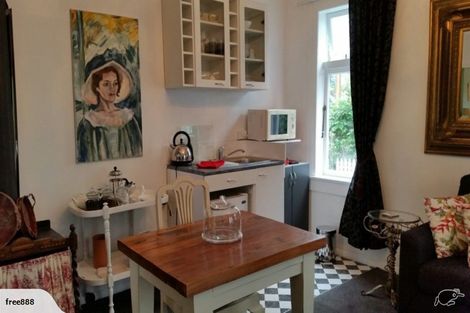 Photo of property in 6 Mcmaster Street, Greytown, 5712