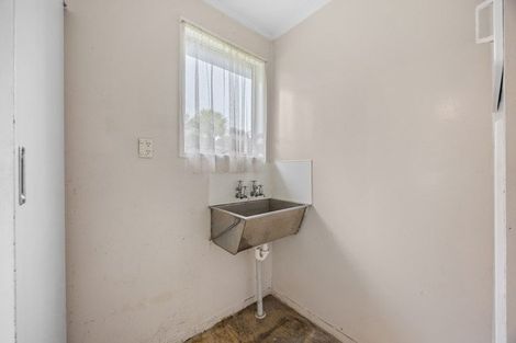 Photo of property in 9 Ascot Avenue, Henderson, Auckland, 0610