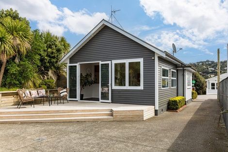 Photo of property in 243 Rintoul Street, Berhampore, Wellington, 6023