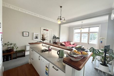 Photo of property in 58 Majoribanks Street, Mount Victoria, Wellington, 6011