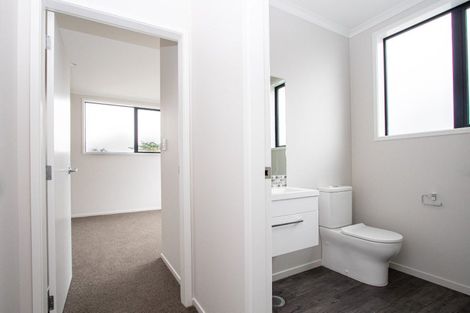 Photo of property in 45u2 Cook Street, Hamilton East, Hamilton, 3216