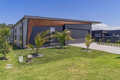 Photo of property in 133 Motu Grande, Pauanui, Hikuai, 3579