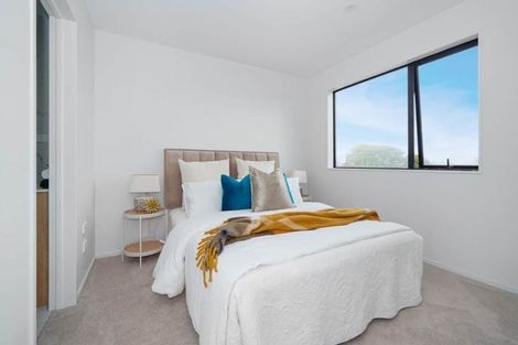 Photo of property in 37 Claude Road, Hillpark, Auckland, 2102