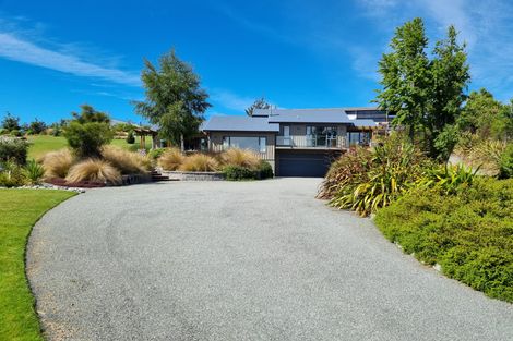 Photo of property in 19 D'archiac Drive, Lake Tekapo, 7999
