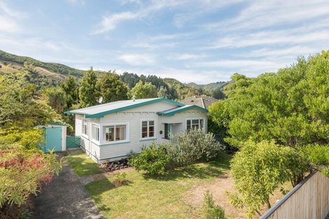 Photo of property in 17 Tasman Street, The Wood, Nelson, 7010